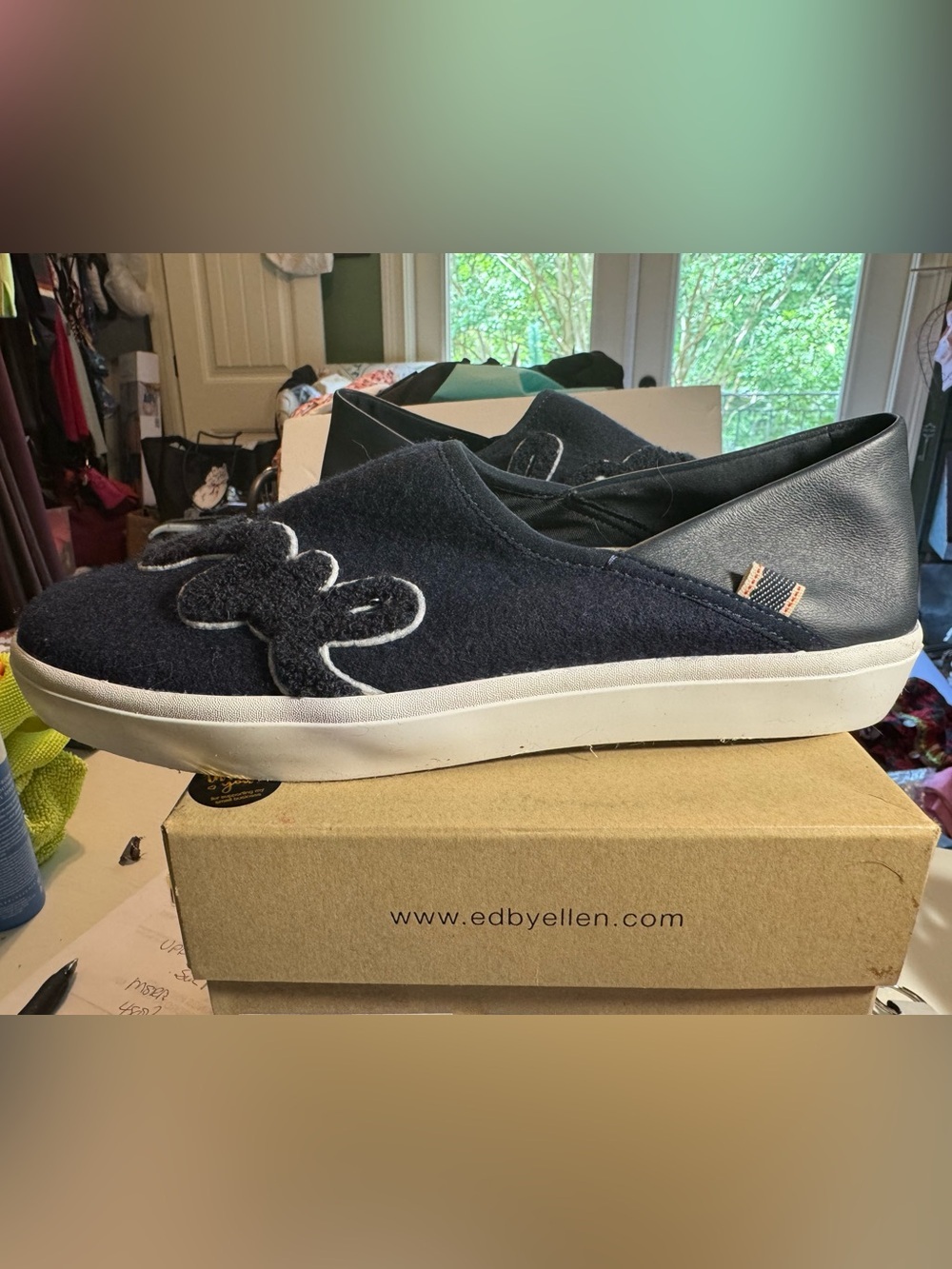 Ellen Degeneres Navy Joland Sneaker with Script Appliqué “Love” NIB - Picture 4 of 12